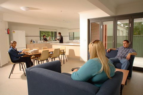 FedUni Living - Accommodation Brisbane 5