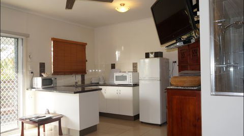 La Solana Holiday Apartments  - Mackay - Accommodation Brisbane 5