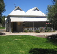Naracoorte  Showgrounds Cottage