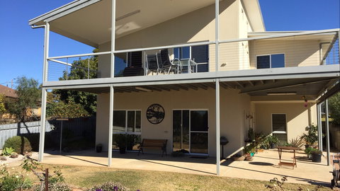 Lyreen's Apartment Bed And Breakfast - Accommodation Brisbane 0