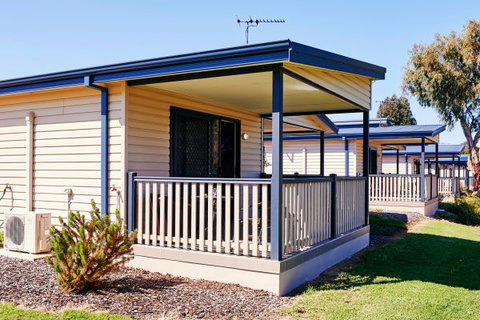 Midland Tourist Park - Accommodation Brisbane 4