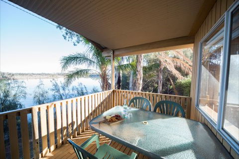 Mundic Waterfront Cottages - Accommodation Brisbane 5