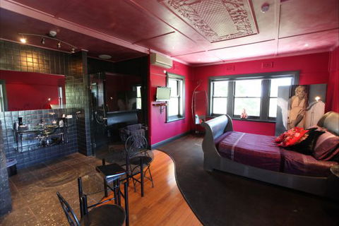 Oakdene Vineyards Guesthouse - Accommodation Brisbane 0