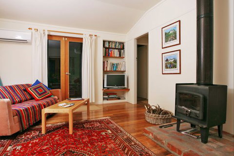 Oakhill Cottage - Accommodation Brisbane 1