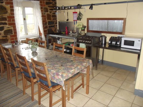 Olive Grove Retreat - Accommodation Brisbane 1