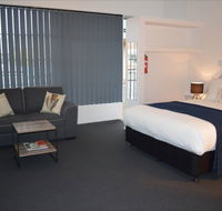 Penguin Seaside Motel - Accommodation Brisbane