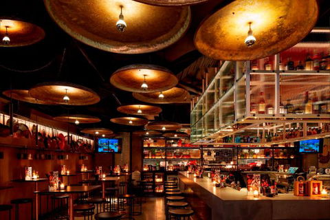QT Melbourne - Accommodation Brisbane 4