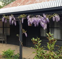 The Gold House - Accommodation Brisbane