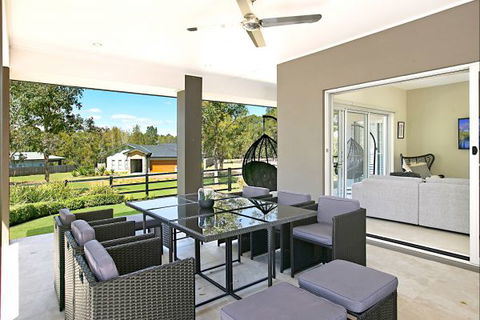 The Grape Escape Hunter Valley - Accommodation Brisbane 9