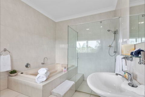 The Country House At Hunchy Luxury Bed And Breakfast Accommodation - Accommodation Brisbane 3