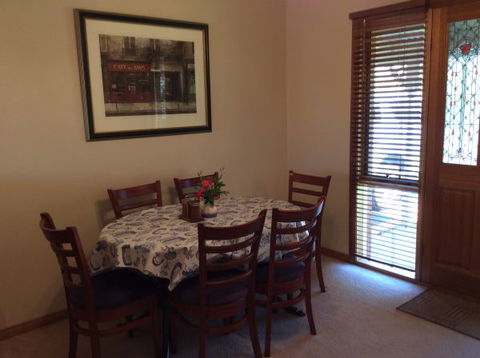 Abrigo Apartment - Accommodation Brisbane 2