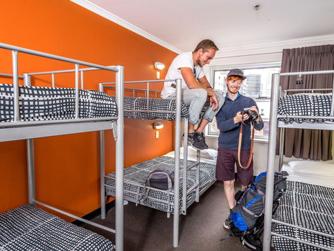 Adelaide Central YHA - Accommodation Brisbane 2