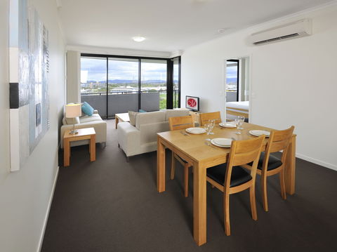 Apartments G60 Gladstone, Managed By Metro Hotels - Accommodation Brisbane 0