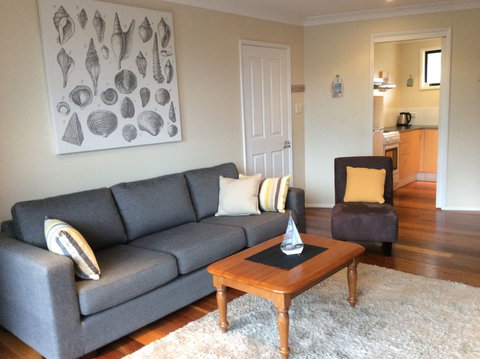 Avalon Seashells - Accommodation Brisbane 1