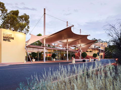 Desert Gardens Hotel - Accommodation Brisbane 0