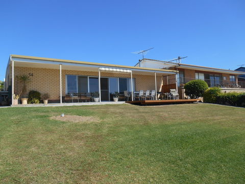 Edith's - Accommodation Brisbane 8
