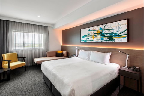 Mercure Sunshine Coast Kawana Waters - Accommodation Brisbane 1