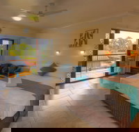 Sky View Units - Accommodation Brisbane