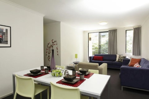 Sydney University Village - Accommodation Brisbane 2