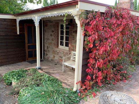The Heritage Garden - Accommodation Brisbane 2