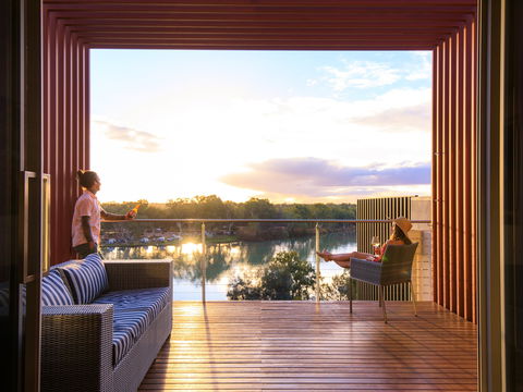 The Frames - Luxury Riverland Accommodation - Accommodation Brisbane 0