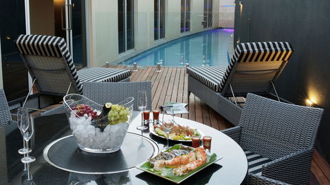 The Frames - Luxury Riverland Accommodation - Accommodation Brisbane 6