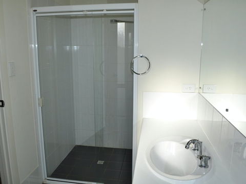 The Dwicke - Accommodation Brisbane 4