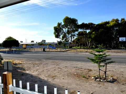 The Dwicke - Accommodation Brisbane 9