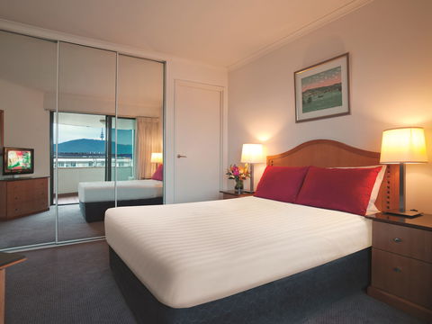 Adina Serviced Apartments Canberra James Court - Accommodation Brisbane 1