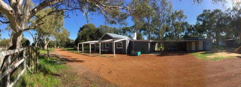 Aintree Cottage - Accommodation Brisbane 0
