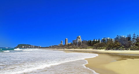 Aussie Resort - Accommodation Brisbane 0