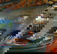 Banjos Bushland Retreat - Accommodation Brisbane