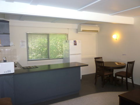 Canberra Short Term And Holiday Accommodation - Accommodation Brisbane 9