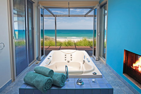 Chocolate Gannets - Accommodation Brisbane 0