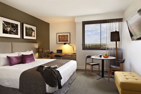 East Hotel + Apartments - Accommodation Brisbane 4