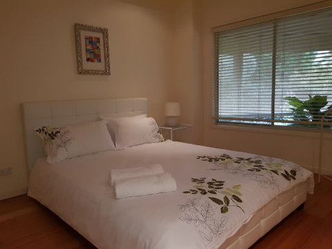 Ellie's Hide-Away At Malua Bay - Accommodation Brisbane 5