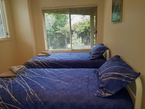 Ellie's Hide-Away At Malua Bay - Accommodation Brisbane 7