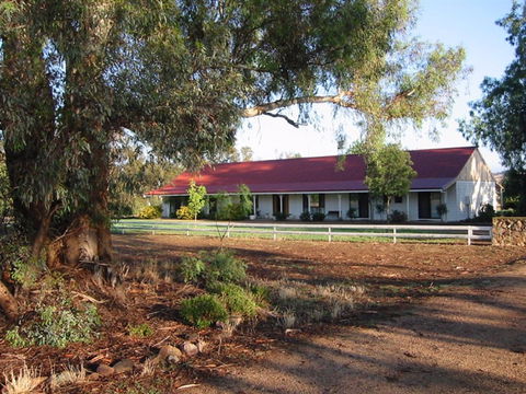 Hanericka Farmstay - Accommodation Brisbane 0