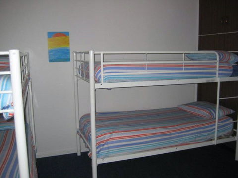 Hardwicke Beach House - Accommodation Brisbane 7