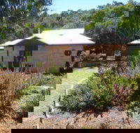 Jalbrook  Estate-  CottagesAlpacasGallery  Function Centre - Accommodation Brisbane