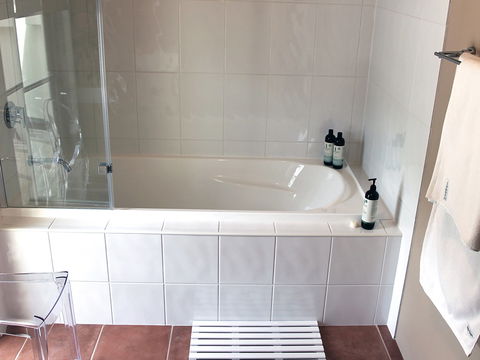 Outlook BnB - Accommodation Brisbane 8