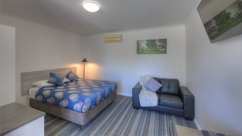 Paruna Motel - Accommodation Brisbane 1