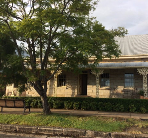 Surgeons Cottage - Accommodation Brisbane 0