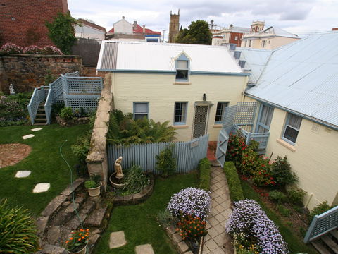 The Lodge On Elizabeth - Accommodation Brisbane 1