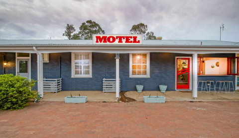 The Platypus Accommodation And Cafe - Accommodation Brisbane 0