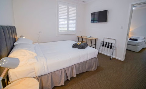 The Platypus Accommodation And Cafe - Accommodation Brisbane 3