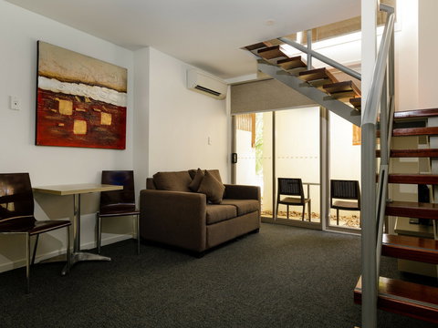 The Waterloo Bay Hotel - Accommodation Brisbane 5