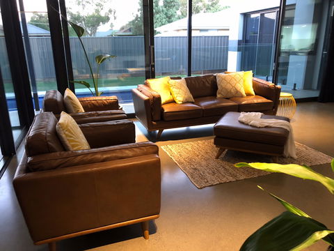 The Sinatra Mulwala - Accommodation Brisbane 2