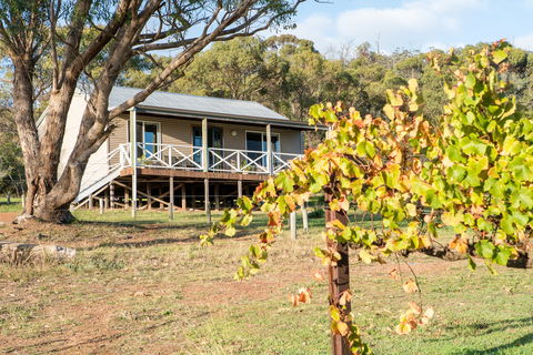 The Sleeping Lady Private Retreat - Accommodation Brisbane 0