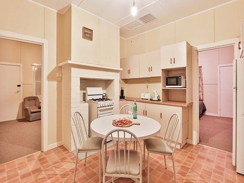 Willandra Cottage - Accommodation Brisbane 6